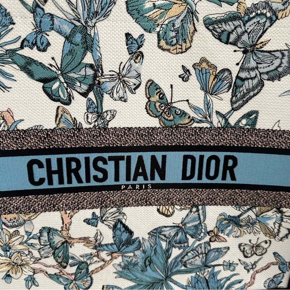 Dior Butterfly large Book Tote Bag White Blue - Picture 3 of 11